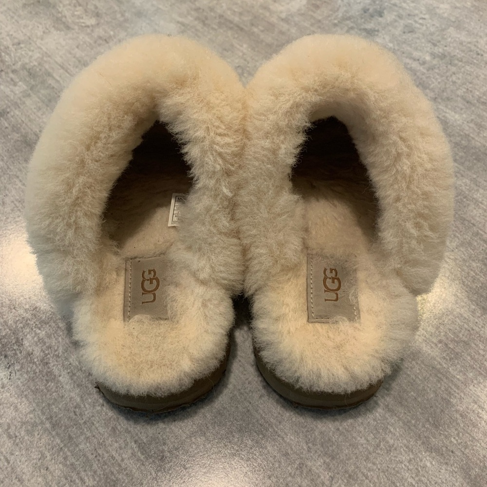 UGG Disquette Platform Slippers in Chestnut